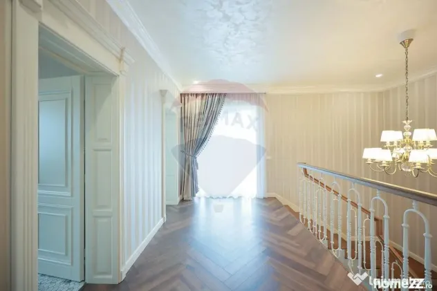 De vânzare casă cu 5 camere, în zona Dealuri - Oradea - Oradea (Bihor)