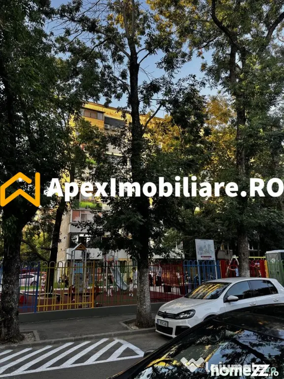 Ap. 2 cam de inchiriat Eroii Revolutiei Bucuresti | Metrou 2
