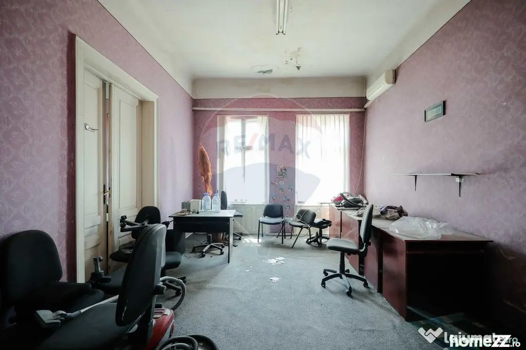 Apartament cu 2 camere de vânzare, str. Cuza Voda, Ultra...