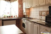 Apartament 2 camere decomandat mobilat si utilat, cu parcare 