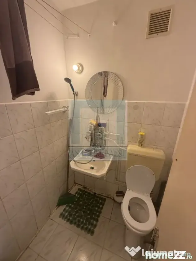 Garsoniera 12 mp utili - zona Vlahuta