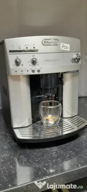 Aparat Cafea DELONGHI Magnifica ECO   0771307710 