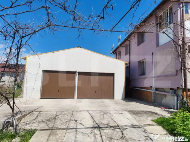 Casă P+1+M, 490 mp, teren 2.714 mp, zona Pucioasa - Pucioasa (Dambovita)