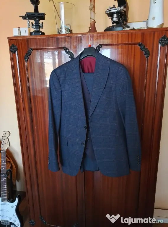 Costum bărbătesc GiotelIi 50