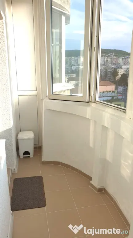 Inchiriez apartament cu 1 camera - 42mp pe Calea Manastur langa Kaufland