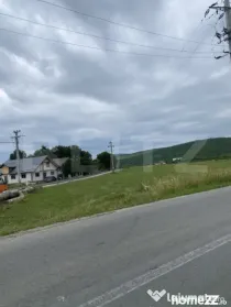 Teren intravilan de vanzare, 20 arii, la 10 minute de Bistri