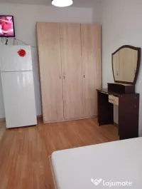 Piata sudului obregia vila etaj 2