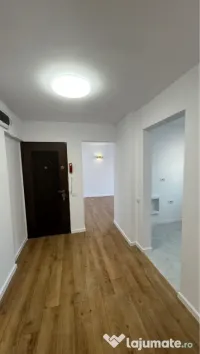 Apartament 3 camere Stefan cel Mare stradal