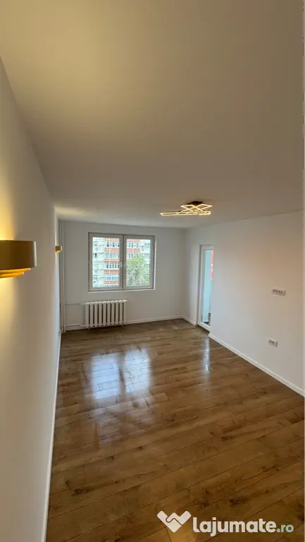 Apartament 3 camere Stefan cel Mare stradal