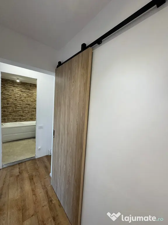 Apartament 3 camere Stefan cel Mare stradal
