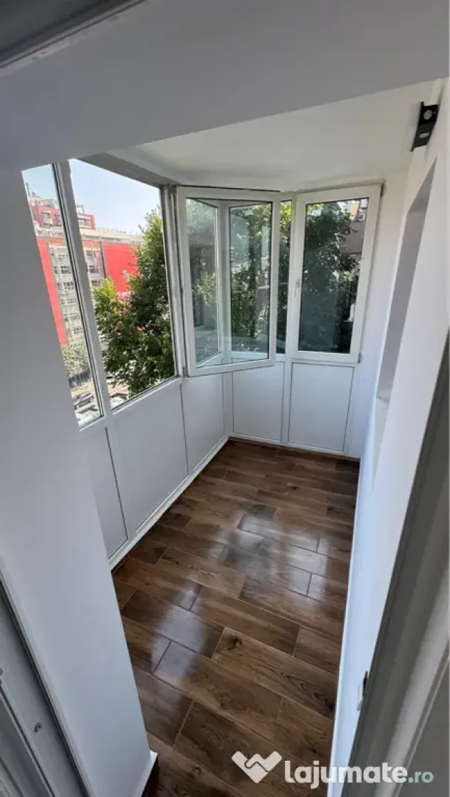 Apartament 3 camere Stefan cel Mare stradal