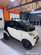 Vând Smart Fortwo 
