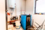 Casă / Vilă de vânzare în Băbana, la 15min de Trival... 