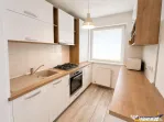 Apartament 2 camere cu parcare si boxa, Top City, Tractorul