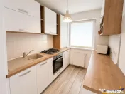 Apartament 2 camere cu parcare si boxa, Top City, Tractorul 