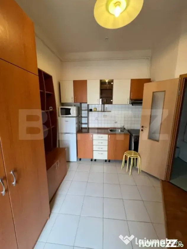 Garsoniera, 18mp, zona Piata Mihai Viteazu - Cluj-Napoca (Cluj)