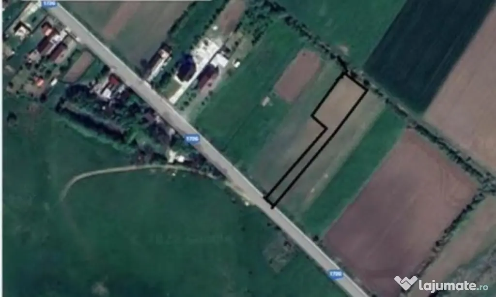 Teren intravilan 1.550 mp – Sărățel – Drum privat – Curent și apă