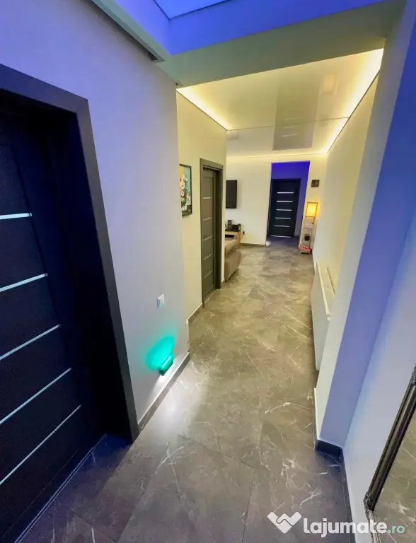 Apartament 3 camere decomandat zona Porii-Eroilor