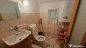 Casă de vacanță, 4 camere, garaj, teren 251 mp– Lepșa, Județul Vrancea