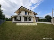 Vila de lux, 4 camere, teren 783 mp, Cornu de Jos, Praova