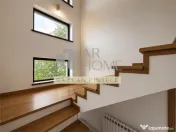 Vila de lux, 4 camere, teren 783 mp, Cornu de Jos, Praova