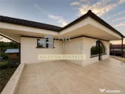 Vila de lux, 4 camere, teren 783 mp, Cornu de Jos, Praova