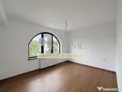 Vila de lux, 4 camere, teren 783 mp, Cornu de Jos, Praova