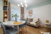 Studio cu terasă și vedere către munți – Green Future