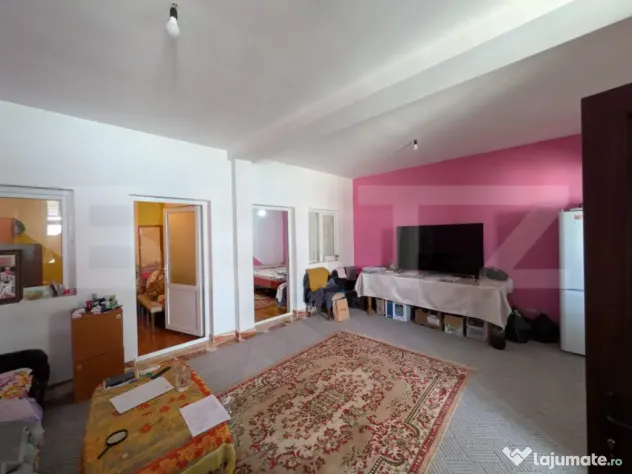 Casa de vanzare, 84 mp, zona Moreni