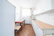 Garsoniera decomandata cu potential excelent | Simeria: Alee