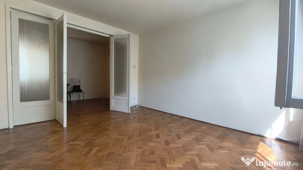 Apartament 4 camere in Deva, zona Piata Centrala