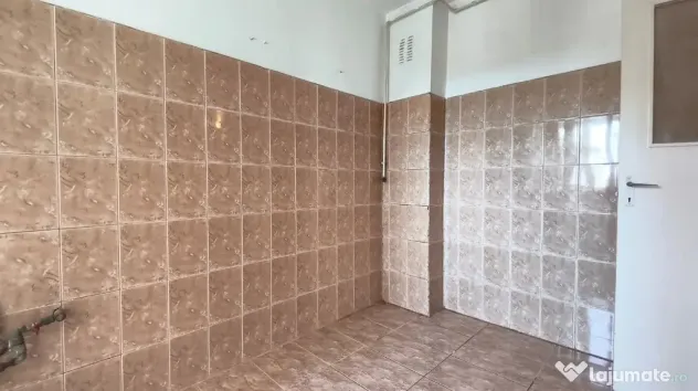 Apartament 4 camere in Deva, zona Piata Centrala