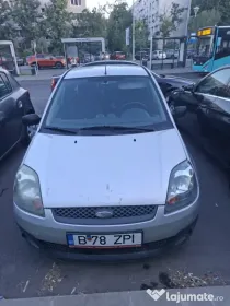 Ford Fiesta auto