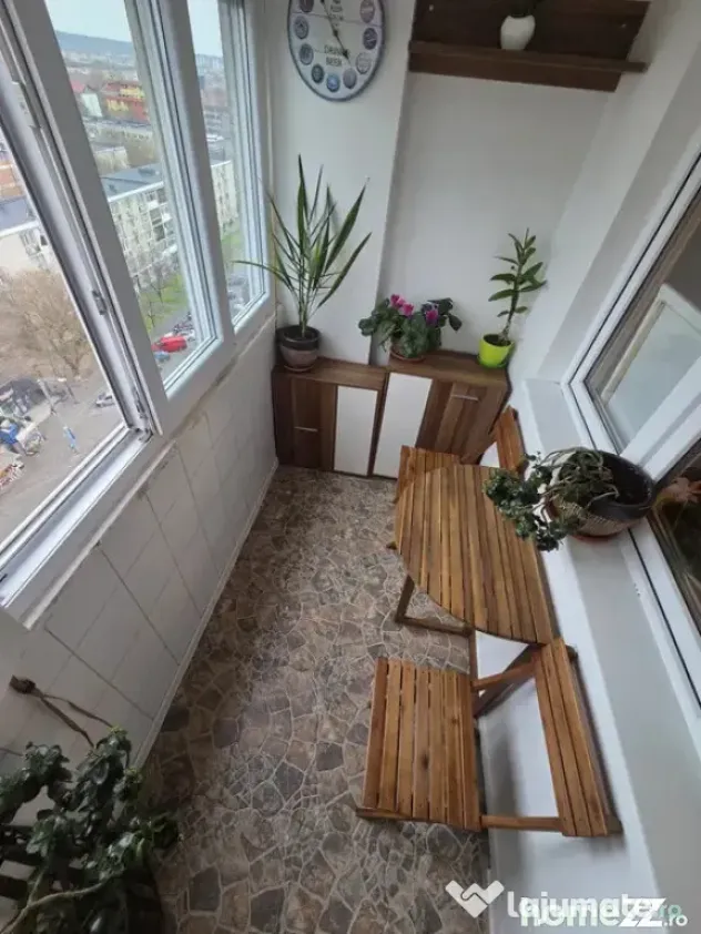 Decamandat 48 m² utili 2 camere, Cl. Bucuresti, Rotonda - Craiova (Dolj)
