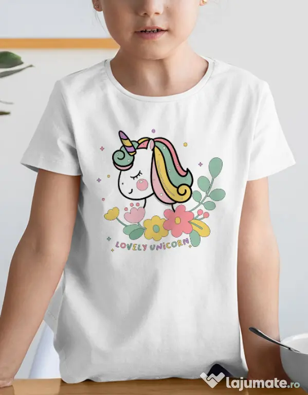 Tricou de colorat Lovely unicorn