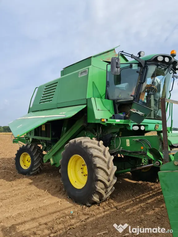 Combina John Deere 1570 an 2011 - ore 2278