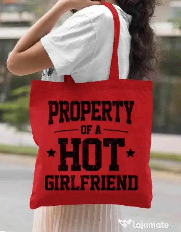 Sacosa din panza Property of a hot girlfriend Rosu