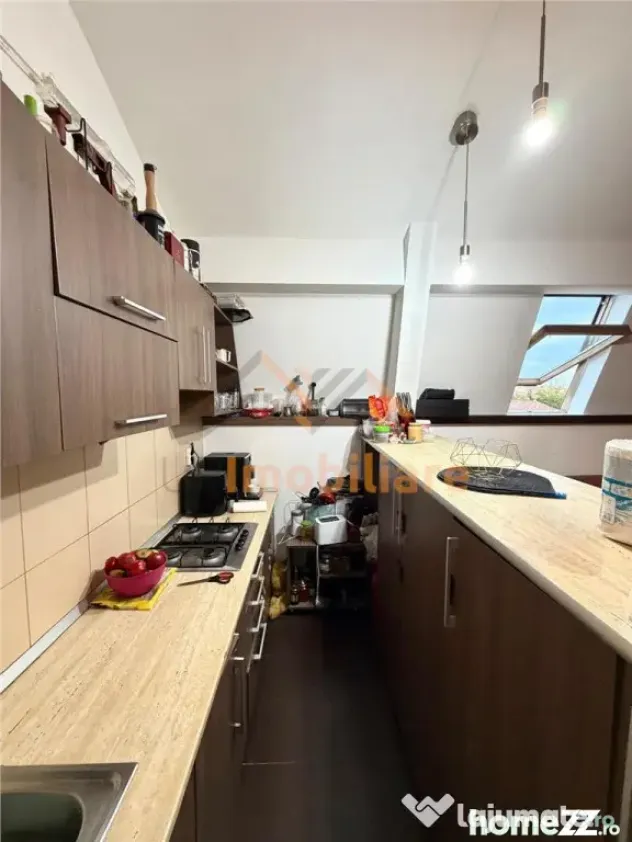 APARTAMENT 3 CAMERE I | 86 MP UTILI | MANSARDA | ZONA ROGERI - Oradea (Bihor)