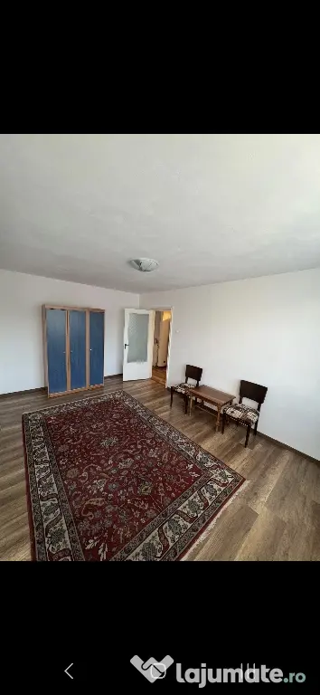 3 camere Apusului