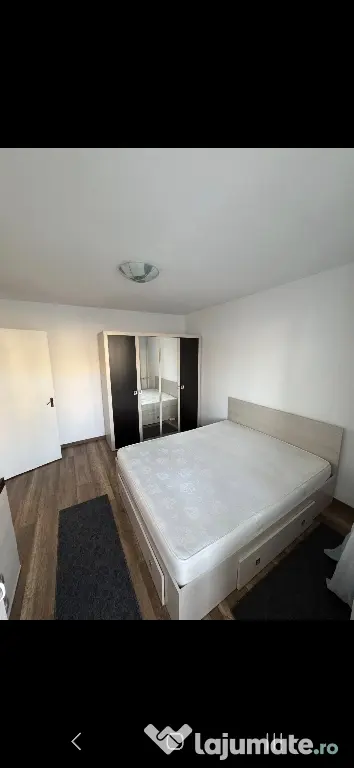 3 camere Apusului