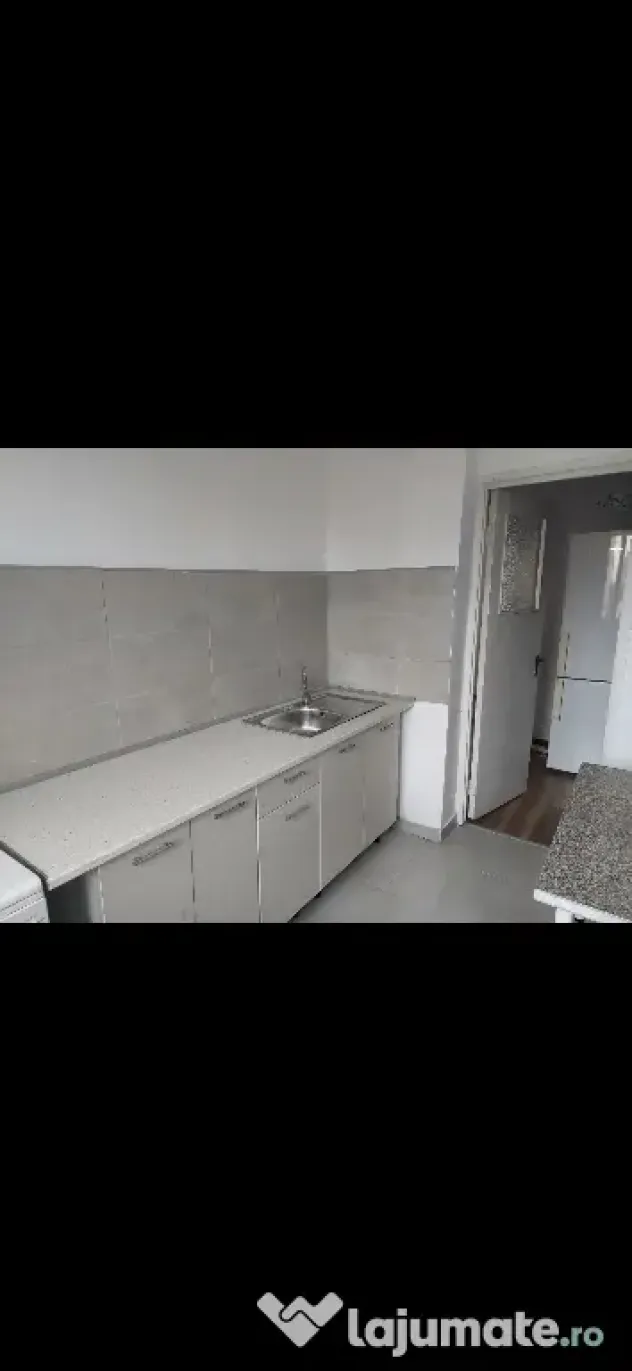 3 camere Apusului