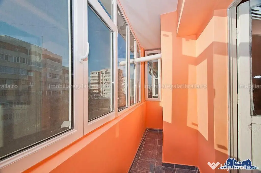 De inchiriat apartament cu 2 camere, Piata Centrala, 370 ...
