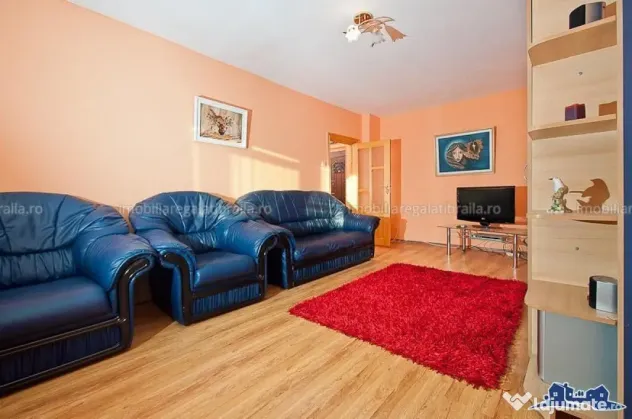 De inchiriat apartament cu 2 camere, Piata Centrala, 370 ...