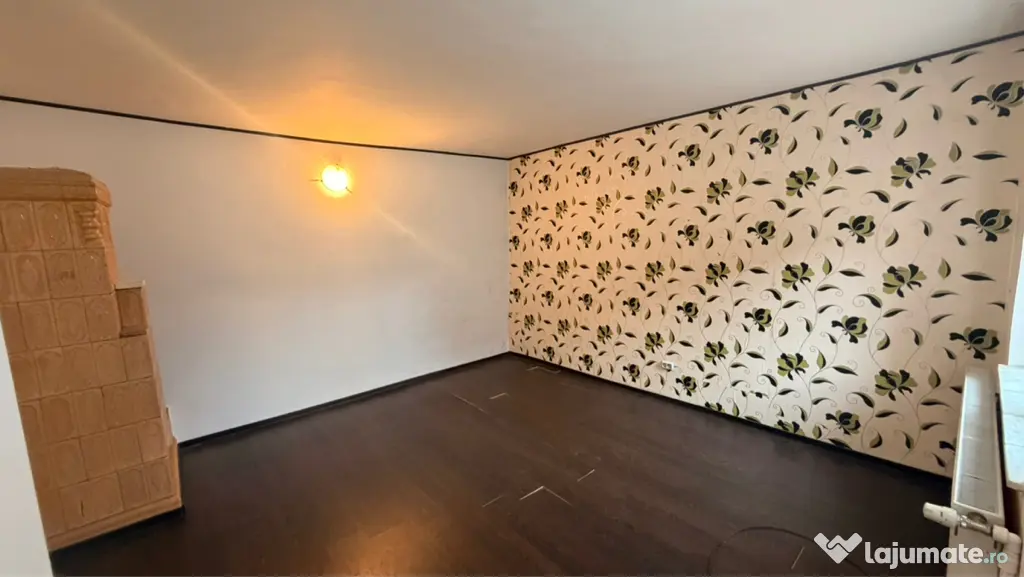 Casa la curte