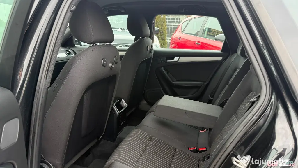 Audi / A4 / 2.0 TDI / 177CP / An 2012 / Euro 5 / Automată