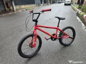Bicicletă BMX Decathlon B'twin Wipe 320 – Roți 20" – Stare buna 