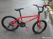 Bicicletă BMX Decathlon B'twin Wipe 320 – Roți 20" – Stare buna 
