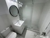 Apartament 2 camere Renovat zona Trocadero cu Centrala