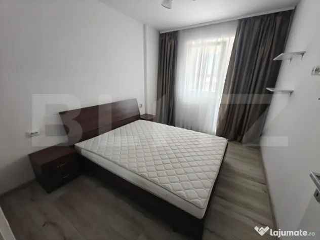 Apartament de inchiriat, 3 camere, 78 mp, loc de parcare, Ha