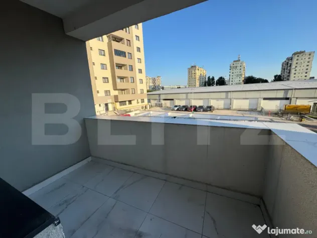 Apartament de inchiriat, 3 camere, 78 mp, loc de parcare, Ha
